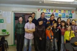 (Photo: Wiebke Kaiser) Group picture at the Tiksi activities center 